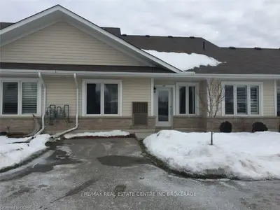 760 Woodhill Drive 218, Centre Wellington, On N1m 3w5