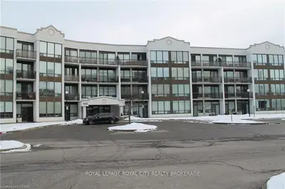 105 Bagot Street 214, Guelph, On N1h 8h4