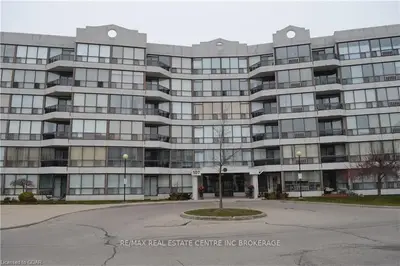 107 Bagot Street 213, Guelph, On N1h 8h5