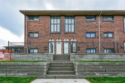 49 Rhonda Road 129, Guelph, On N1h 7a4