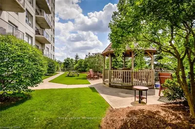 60 Wyndham Street S 201, Guelph, On N1e 7h7