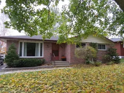 284 Forest Glen Crescent, Wellington North, On N0g 2l2