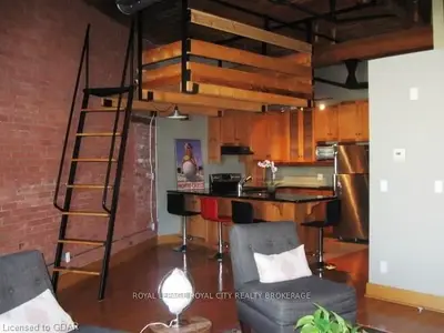 26 Ontario Street Street 207, Guelph, On N1e 7k1