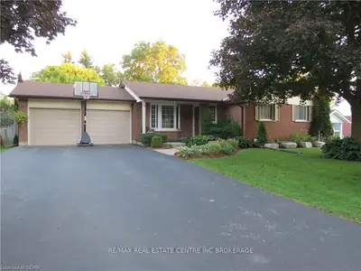 47 Mcnab Street, Centre Wellington, On N0b 1s0