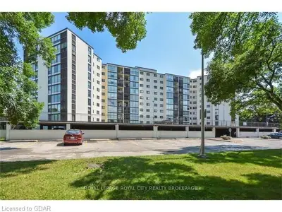 19 Woodlawn Road E 514, Guelph, On N1h 7b1
