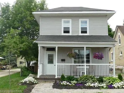 165 Egremont Street, Wellington North, On N0g 2l2