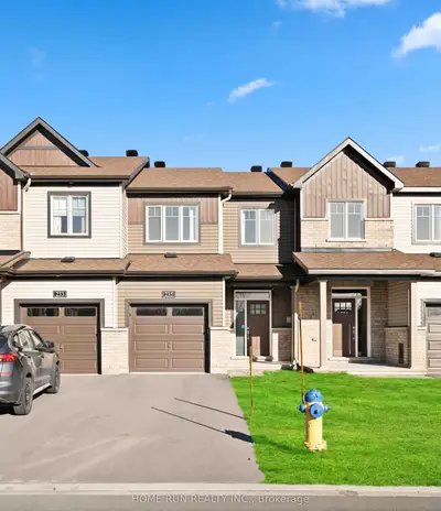 Att/Row/Townhouse in Kanata
