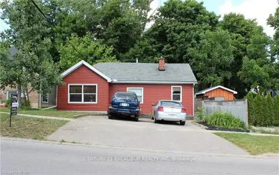 240 Herrick Street, Centre Wellington, On N1m 2e1
