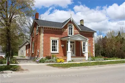 259 St Andrew Street E, Centre Wellington, On N1m 1r2