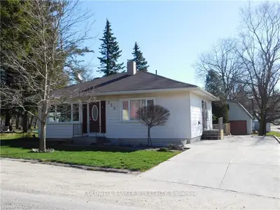320 Dublin Street, Wellington North, On N0g 2l3