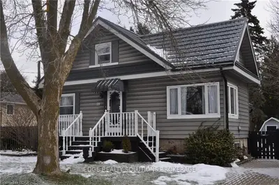 75 Kertland Street, Centre Wellington, On N0b 1s0