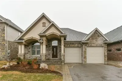 22 Zaduk Place, Guelph, On N1g 0a7