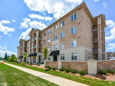 1083 Gordon Street 205, Guelph, On N1g 0e3
