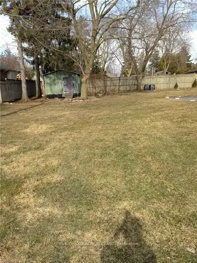 460 Perth Street, Centre Wellington, On N1m 2s7