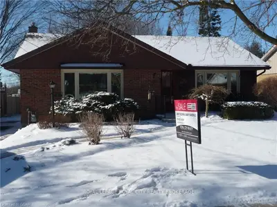 24 Kensington Street, Guelph, On N1e 3p4