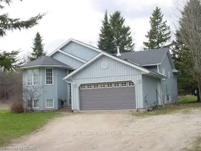 120 East Street, Grey Highlands, On N0c 1e0