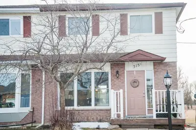 315b Domville Street, Wellington North, On N0g 1a0