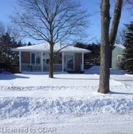 677 Perry Street, Centre Wellington, On N1m 2r5
