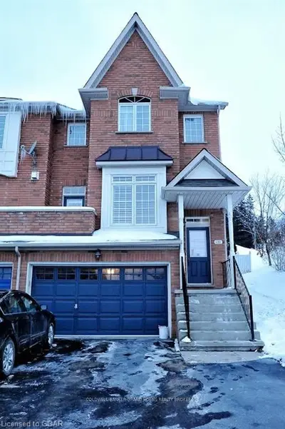 499 St Andrews Street E, Centre Wellington, On N1m 3v6