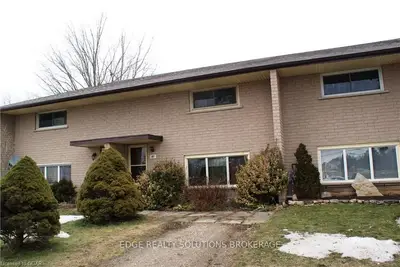 301 Wellington 7 Road, Centre Wellington, On N0b 1s0