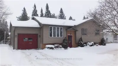 320 Albert Street, Wellington North, On N0g 2l2