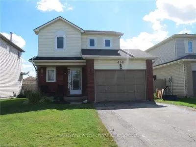 438 Black Street S, Centre Wellington, On N1m 3m7
