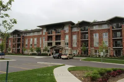 625 St David Street S P28, Centre Wellington, On N1m 0a8