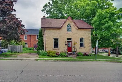 26 Fergus Street, Guelph, On N1k 5k6