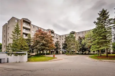 93 Westwood Road 106, Guelph, On N1h 1j7