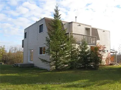 8940 Wellington Road 124, Erin, On, L7j 2l8