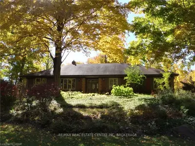 2007 S Victoria Road S, Puslinch, On N1h 6h9