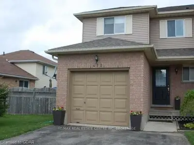 472 Millburn Blvd, Centre Wellington, On, N1m 3p1