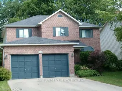 301 Elizabeth Crs, Centre Wellington, On, N1m 3n1