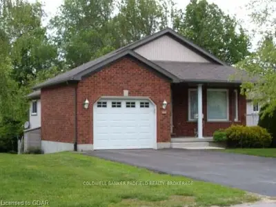 415 Albert St, Wellington North, On, N0g 2l2