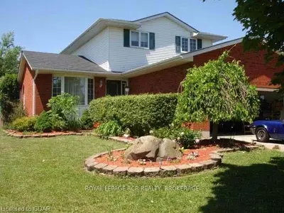 321 Sligo Rd E, Wellington North, On, N0g 2l2