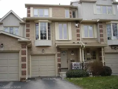 #36 302 College Ave W, Guelph, On, N1g 4t6