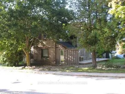 421 Waterloo St, Wellington North, On, N0g 2l1