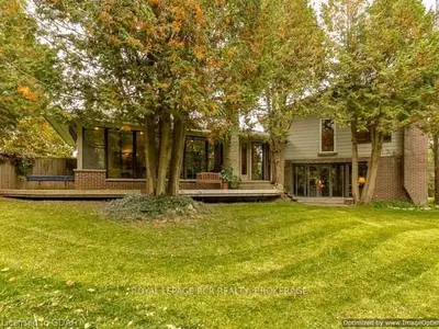 7136 Wellington Rd 18, Out Of Area, Va, N3b 2z1
