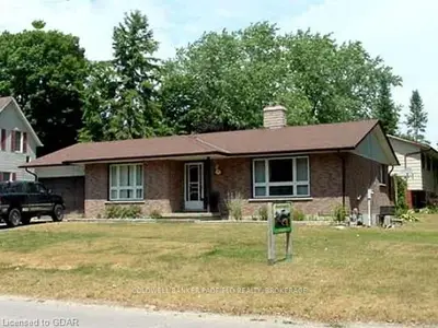 292 Church St S, Wellington North, On, N0g 2l2