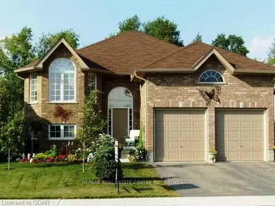 70 Revell Dr, Centre Wellington, On, N1m 0a5