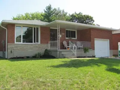 664 College Ave W, Guelph, On, N1g 1t8