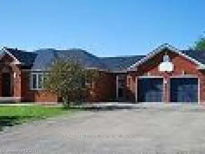 107 Torrance Lane, Centre Wellington, On, N0b 1j0