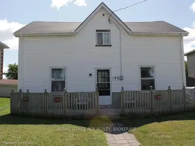 130 Charles St E, Wellington North, On, N0g 1a0