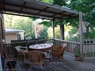 182 London Rd W, Guelph, On, N1h 2c3