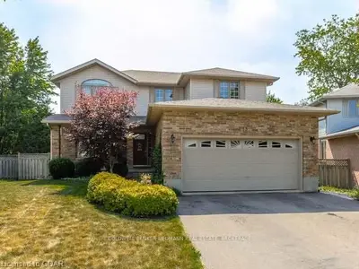 15 Peachtree Cr, Guelph, On, N1h 8k5