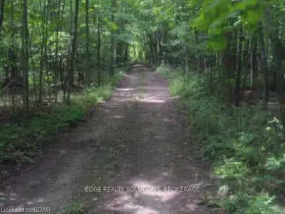 8807 Sdrd 7, Out Of Area, Md, N0g 1a0