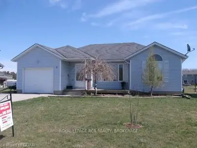 6 Andrew St, Wellington North, On, N0g 1a0