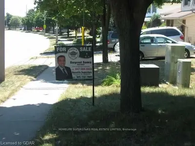 76 Imperial Rd N, Guelph, On, N1h 8a1