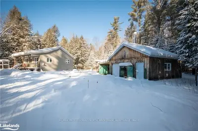 2726 OLD MUSKOKA Road, Huntsville, ON P0B 1M0