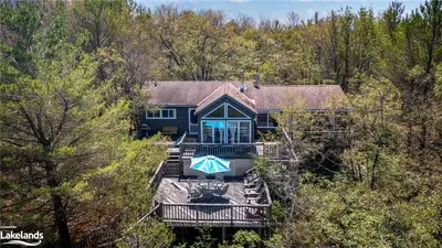 163 PARADISE Lane, Carling, ON P2A 1T6